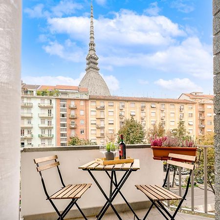 Appartamenti Vista Mole, Centro A 15 Min - Luxury Suites & Fast Wifi Turin Exteriör bild