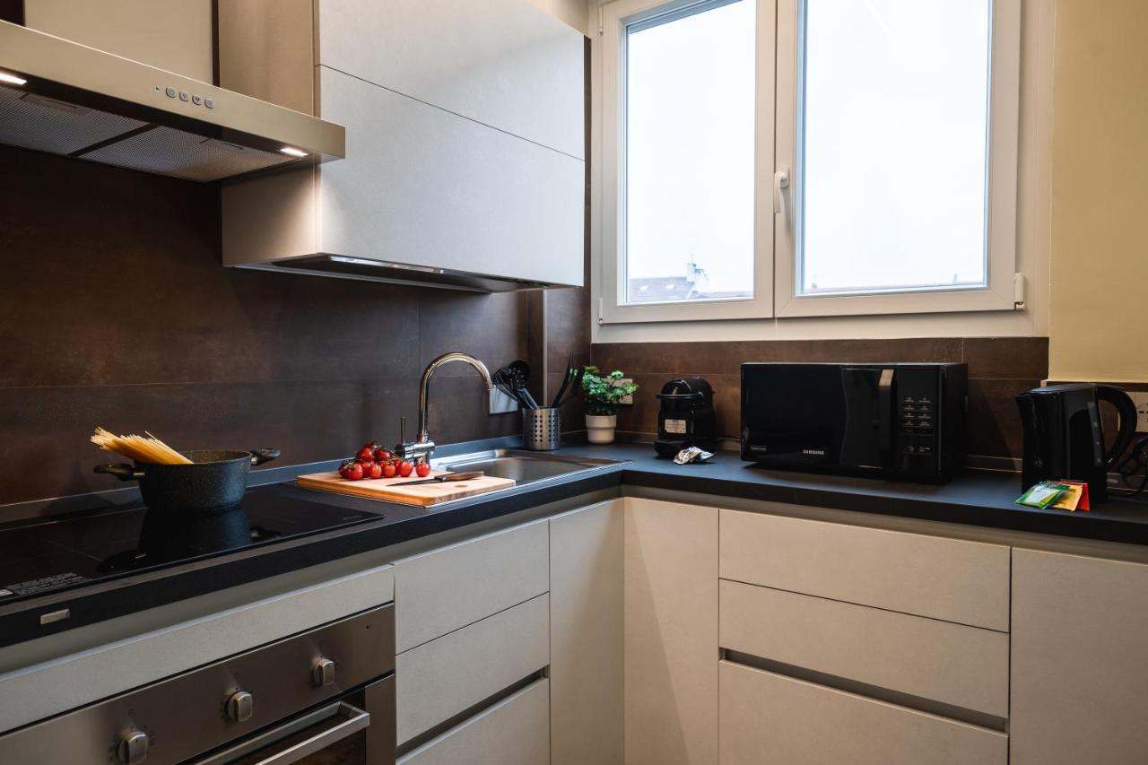 Appartamenti Vista Mole, Centro A 15 Min - Luxury Suites & Fast Wifi Turin Exteriör bild