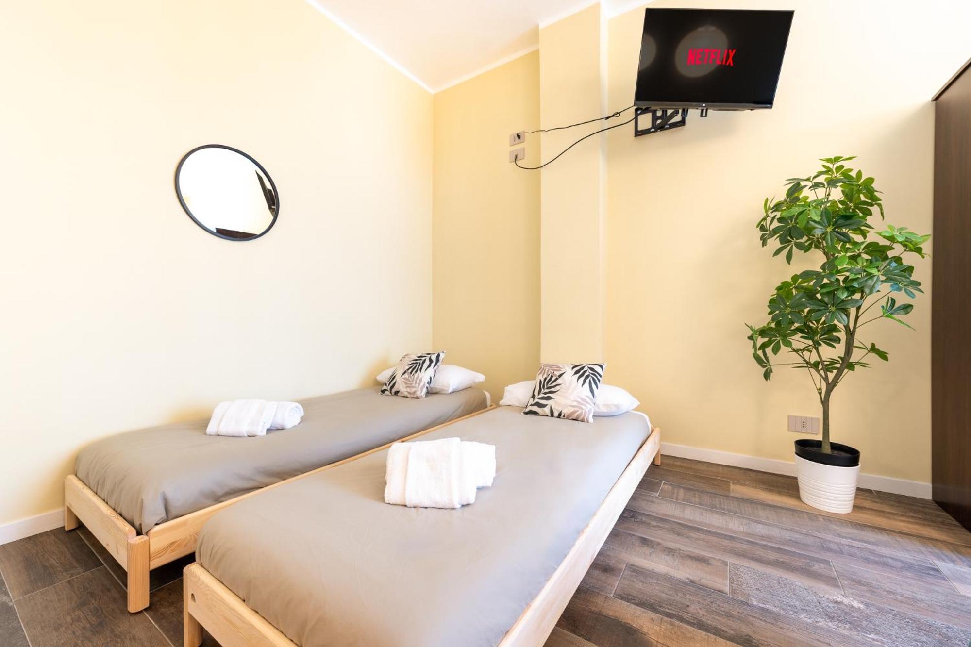 Appartamenti Vista Mole, Centro A 15 Min - Luxury Suites & Fast Wifi Turin Exteriör bild