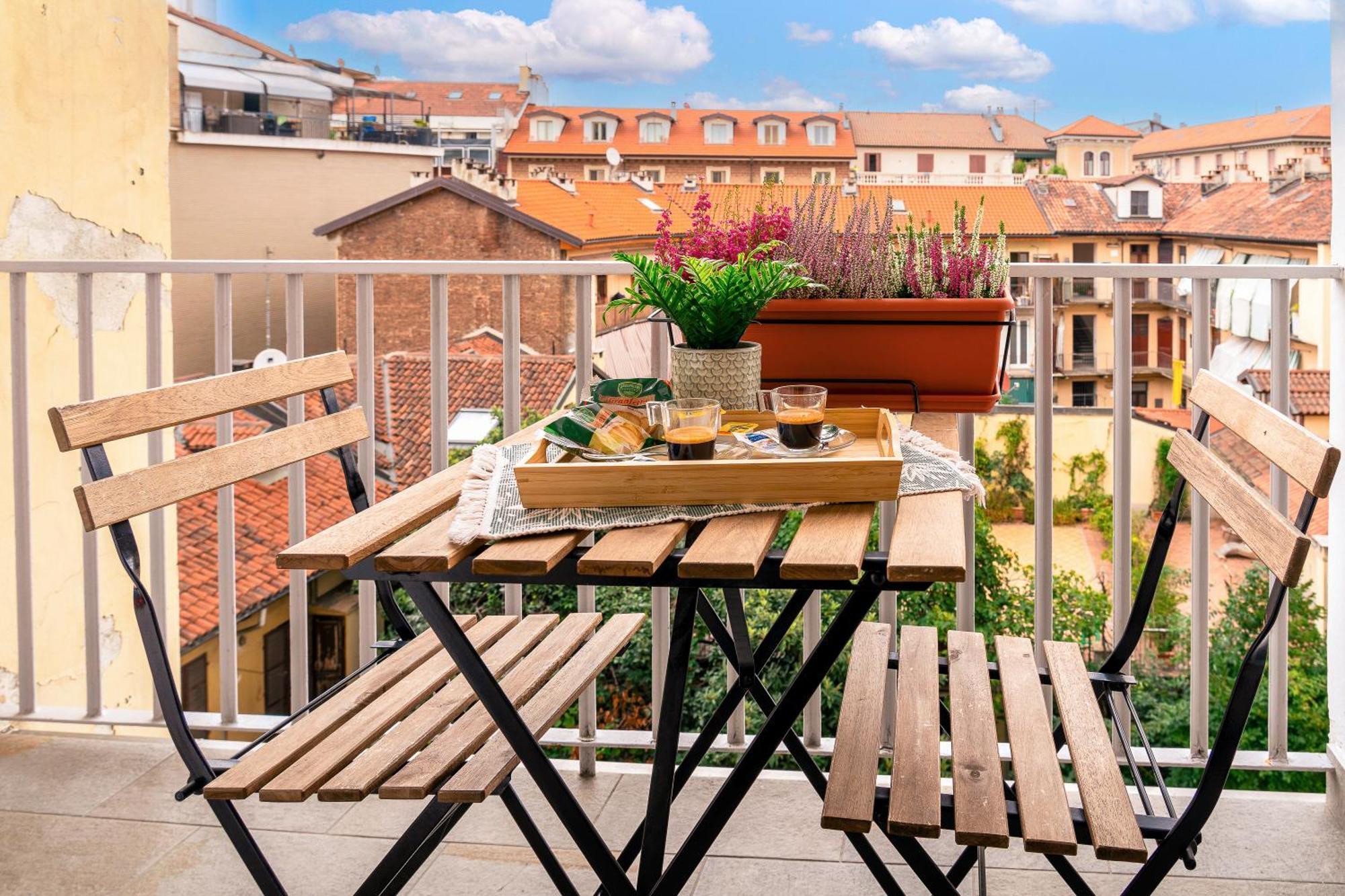 Appartamenti Vista Mole, Centro A 15 Min - Luxury Suites & Fast Wifi Turin Exteriör bild