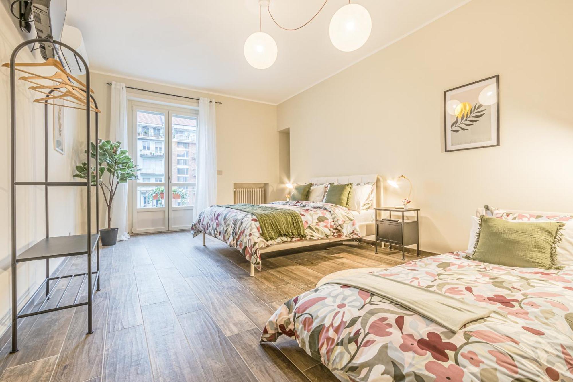 Appartamenti Vista Mole, Centro A 15 Min - Luxury Suites & Fast Wifi Turin Rum bild