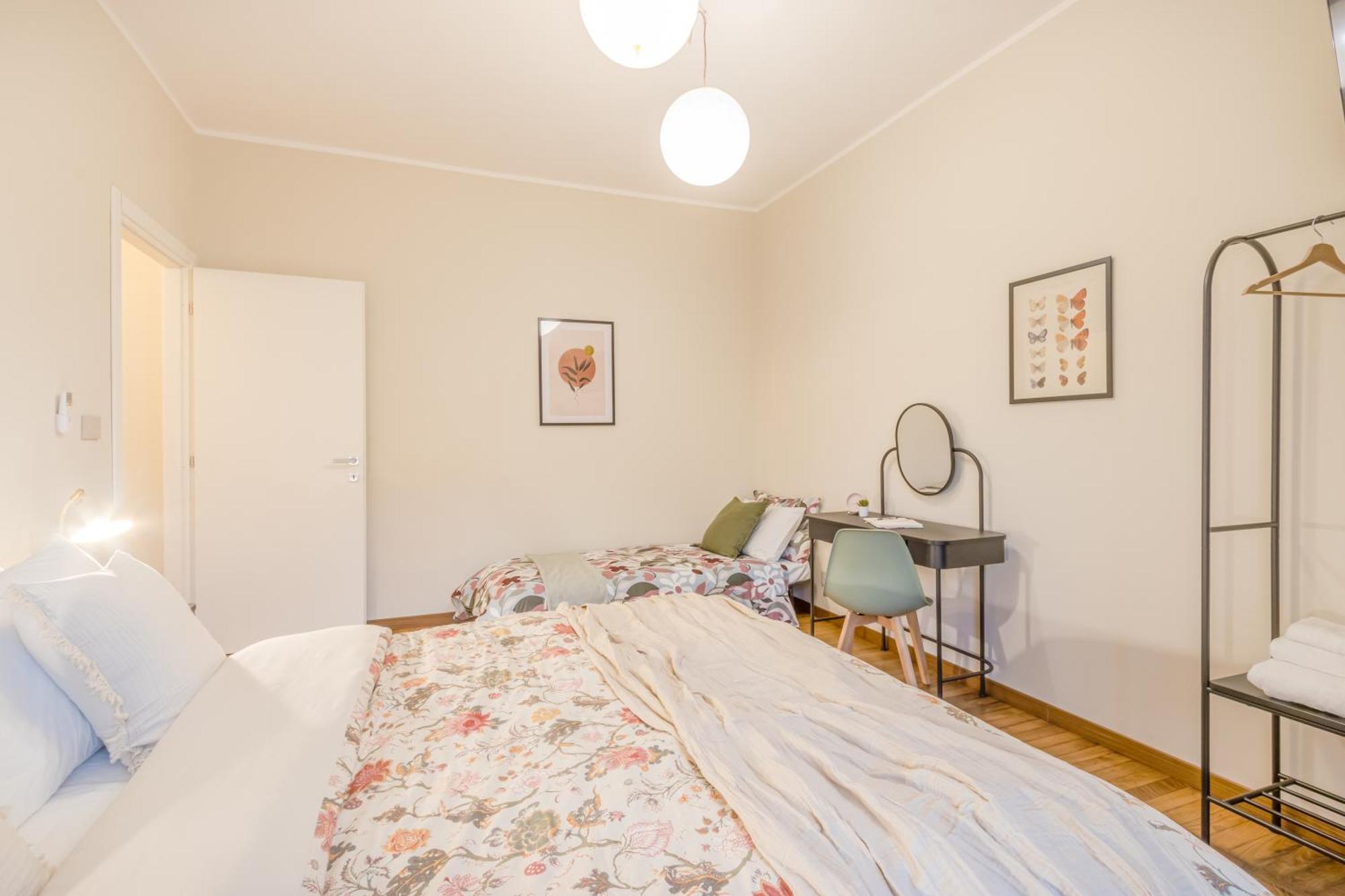 Appartamenti Vista Mole, Centro A 15 Min - Luxury Suites & Fast Wifi Turin Rum bild